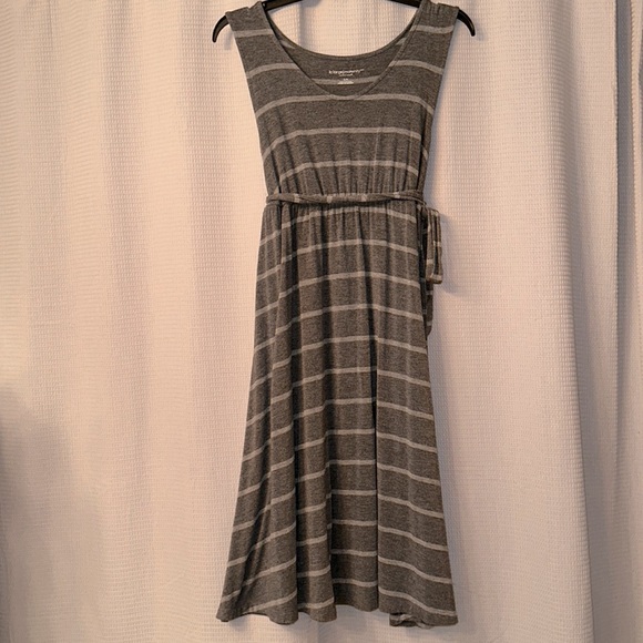 Liz Lange Maternity Dress - Picture 1 of 2